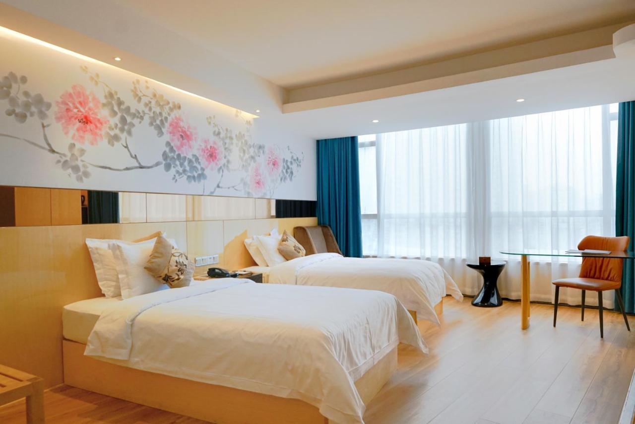 Paco Hotel Beijing Road Tuan Yi Da Metro Kanton Exterior foto